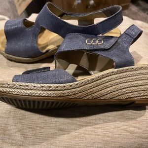 Rieker Blue Wedge Shoes with Espadrille Design Size 39 or 8.5-9
